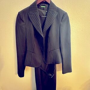 United Colors Of Benetton Black Pin Stripe Dress Suit Set W/ Blazer